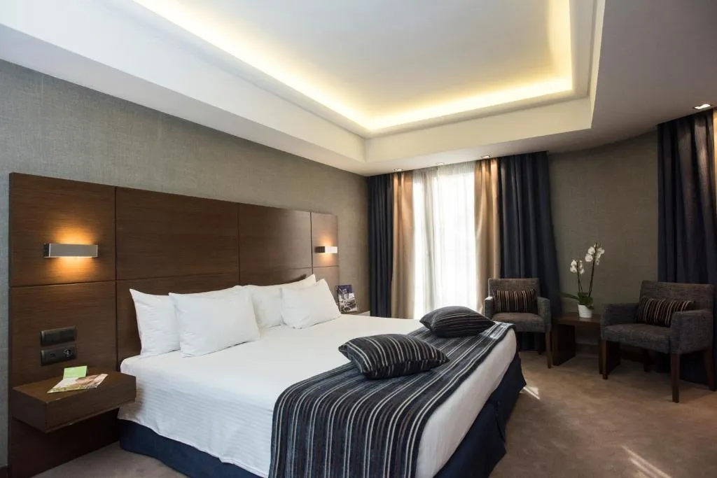 JUNIOR SUITE DELUXE Room, Anatolia Thessaloniki, Halkidiki