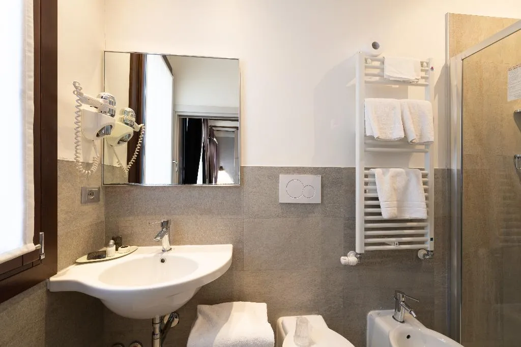 DOUBLE ANNEX Room, Paganelli, Venice