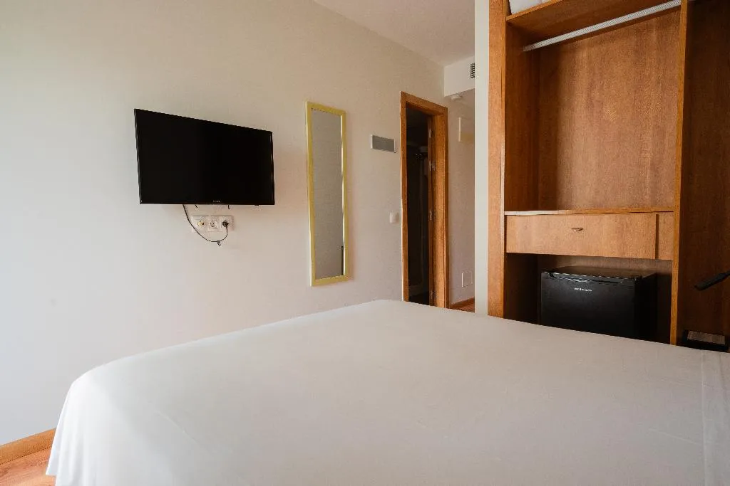 DOUBLE SINGLE USE WITH BALCONY Room, Nura Santa Ponsa Pins, Majorca