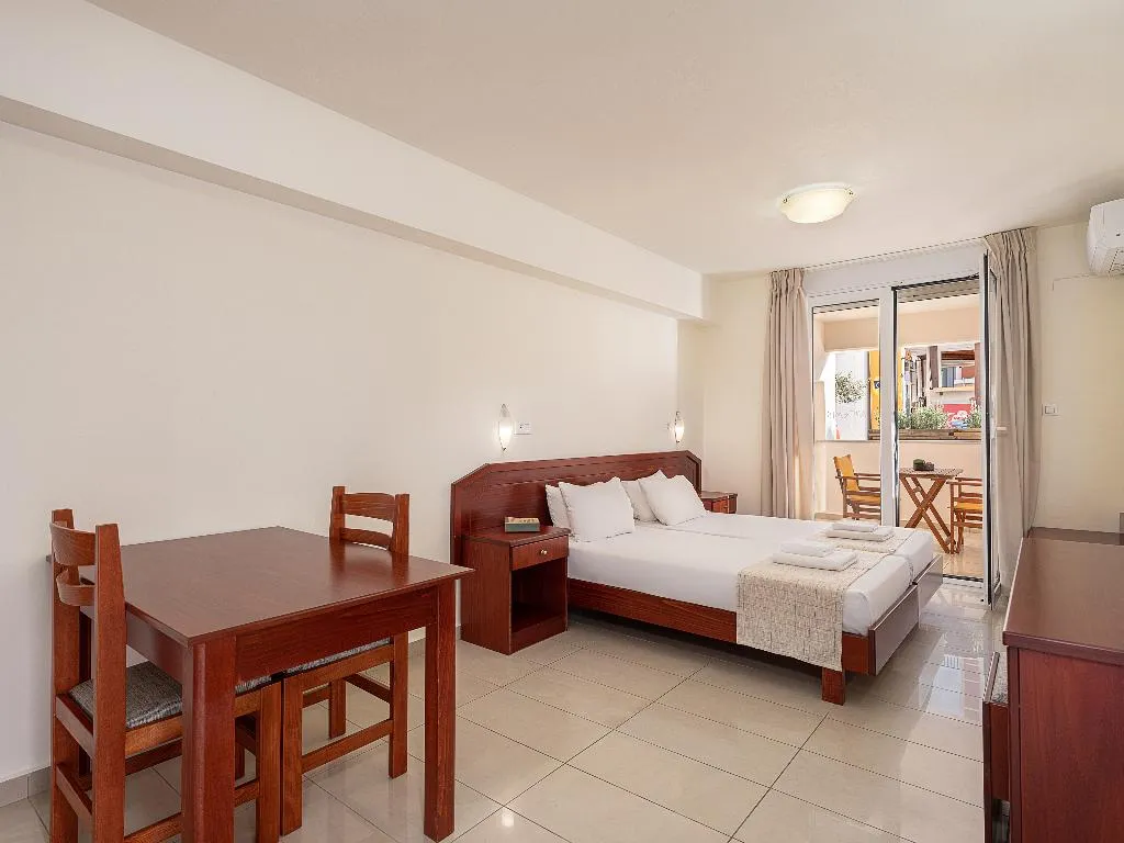 STUDIO ECONOMY Room, Artemis Apartments, Crete