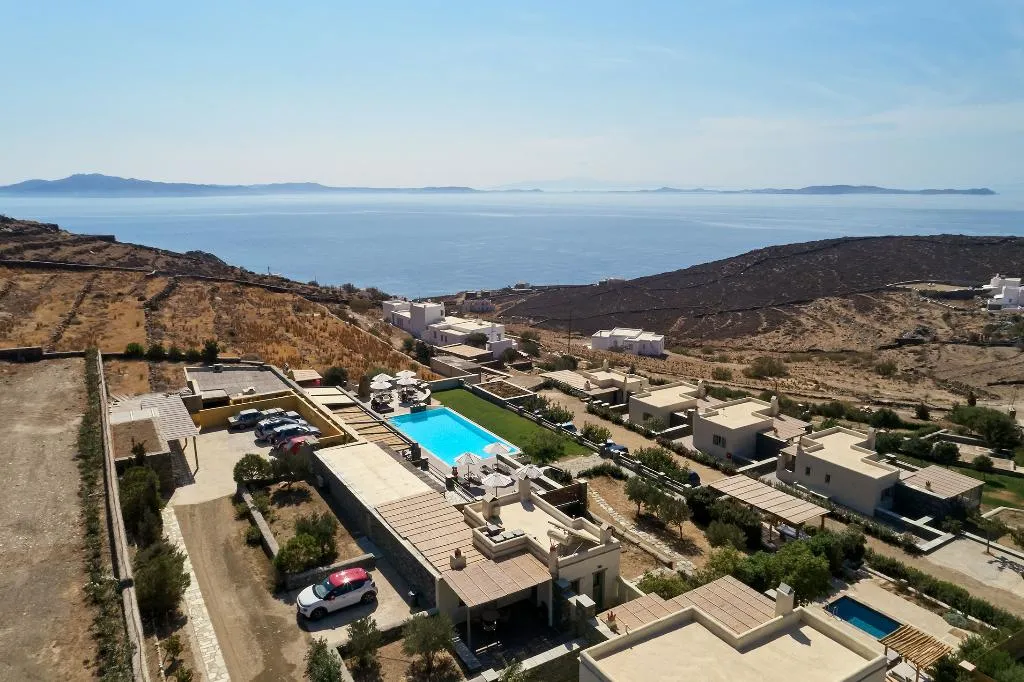 General view, Diles & Rinies, Mykonos