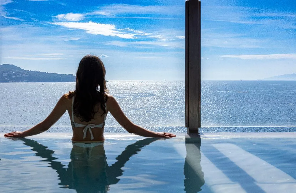 Pool, Laqua by the Sea, Naples
