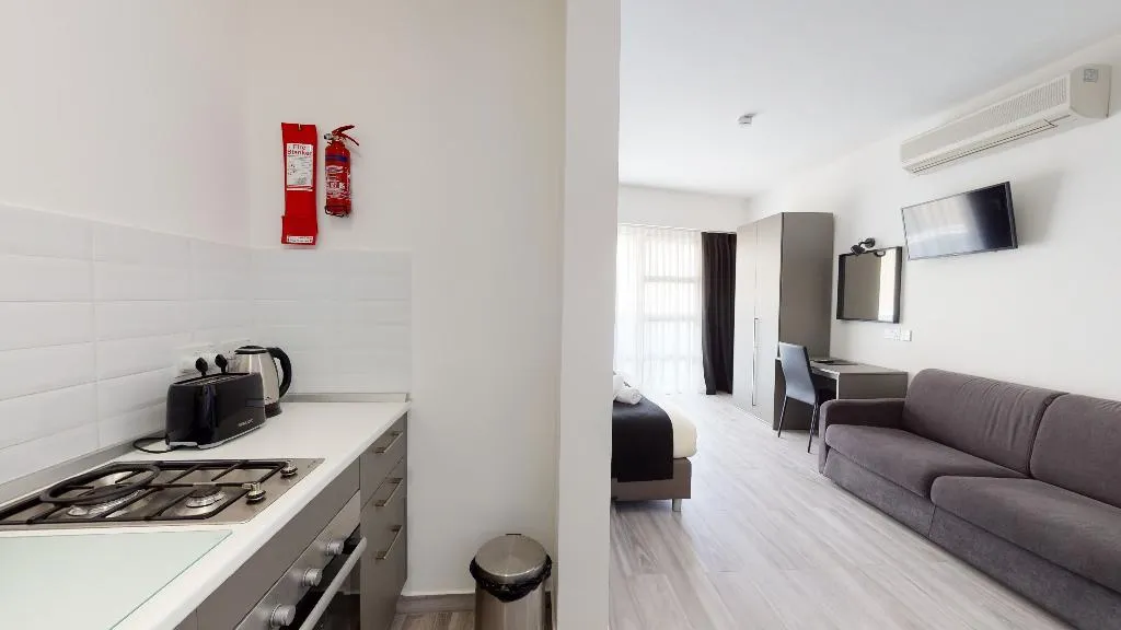 STUDIO WITH BALCONY Room, Block Hotel, Gozo