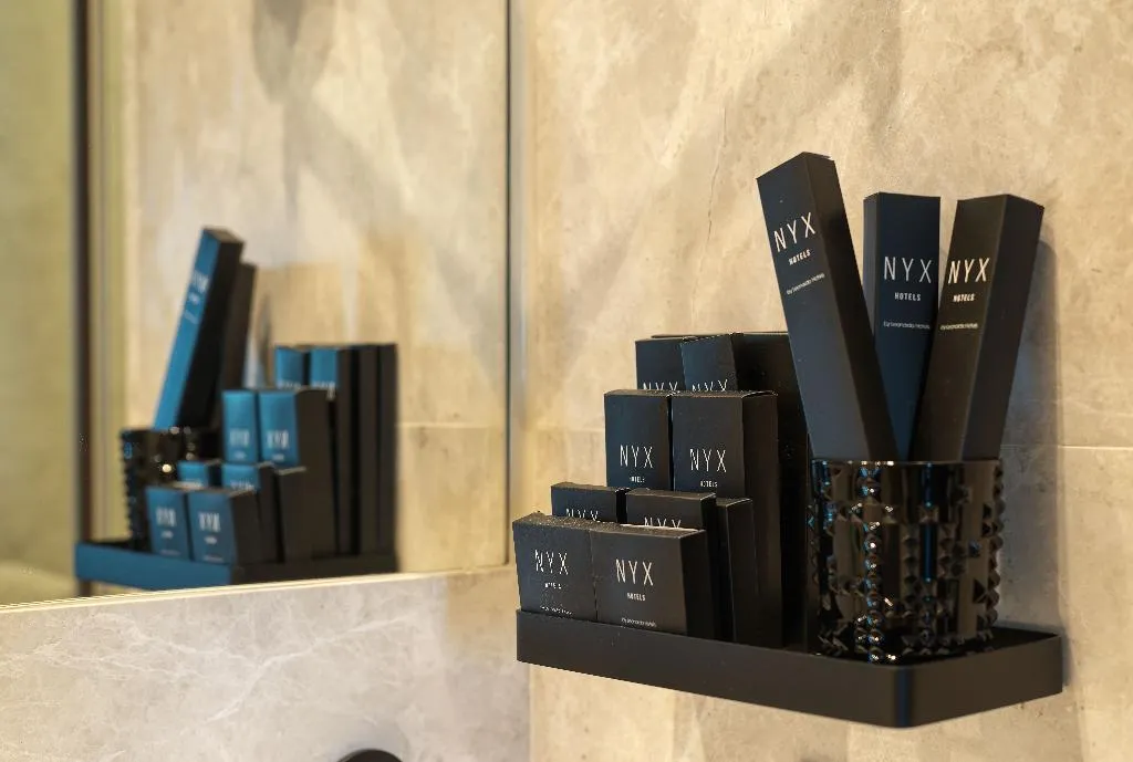 SUITE WITH VIEWS Room, NYX Esperia Palace Athens by Leonardo Hotels, Athens