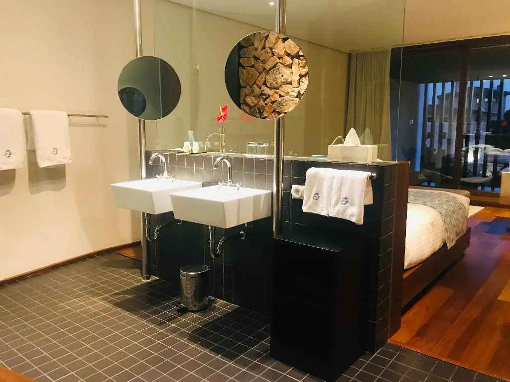 Double or Twin POOL VIEW Room, Hospes Maricel & Spa, Majorca