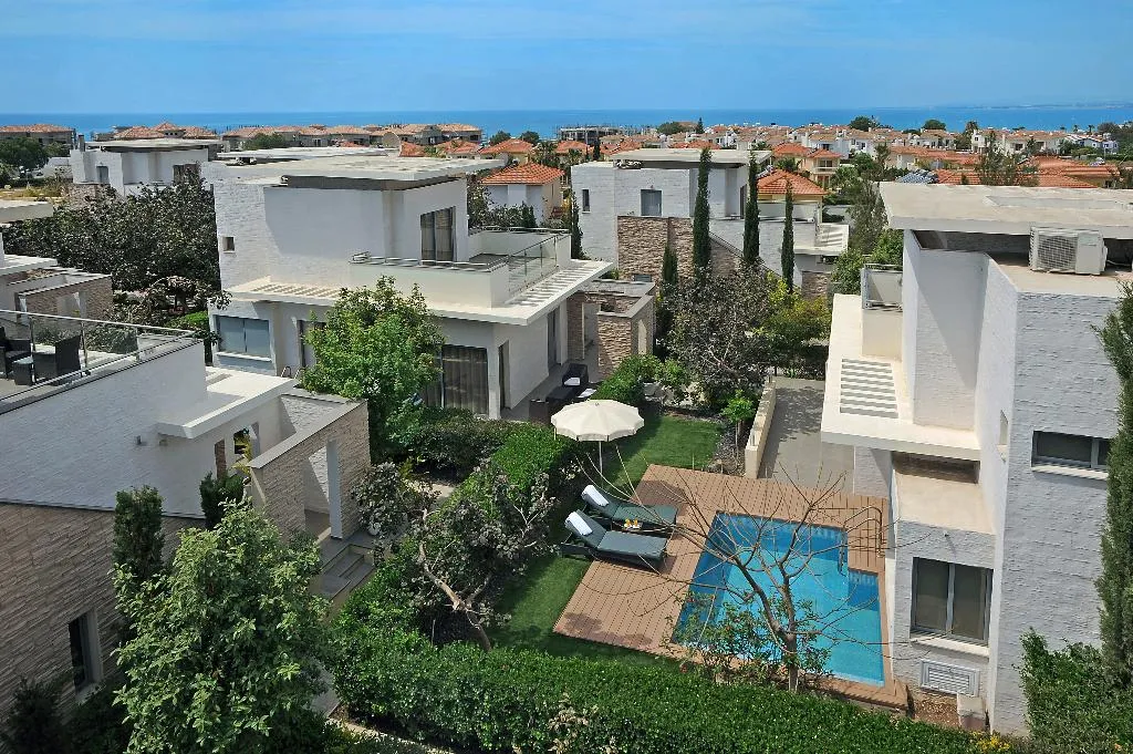 VILLA WITH PRIVATE POOL Room, E Hotel Spa and Resort, Cyprus