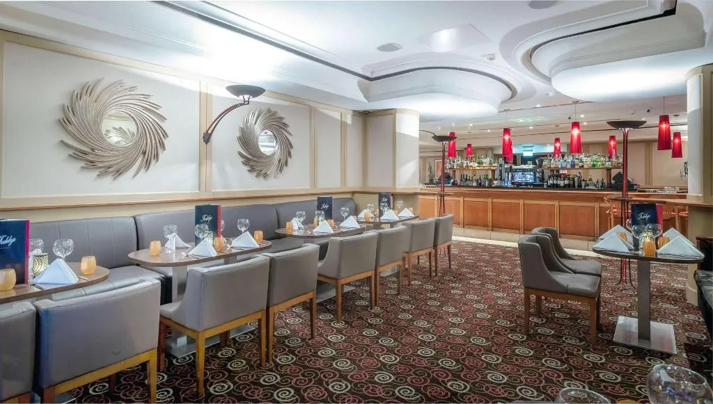 Bar, Hotel Riu Plaza The Gresham Dublin, Dublin