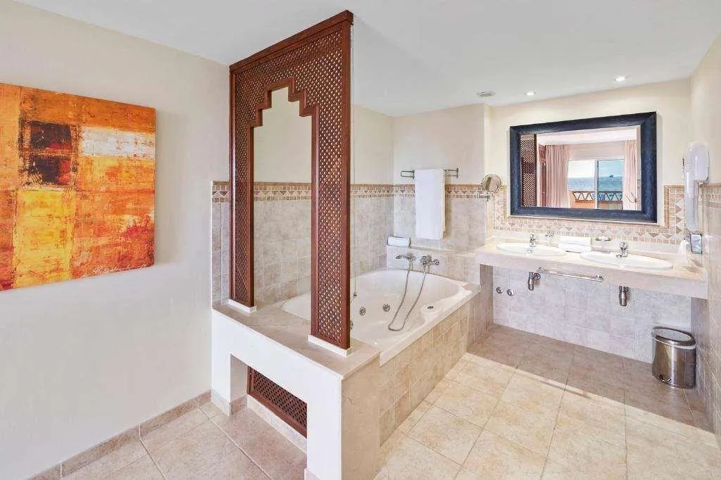 Room, Wyndham Grand Costa del Sol, Costa Del Sol