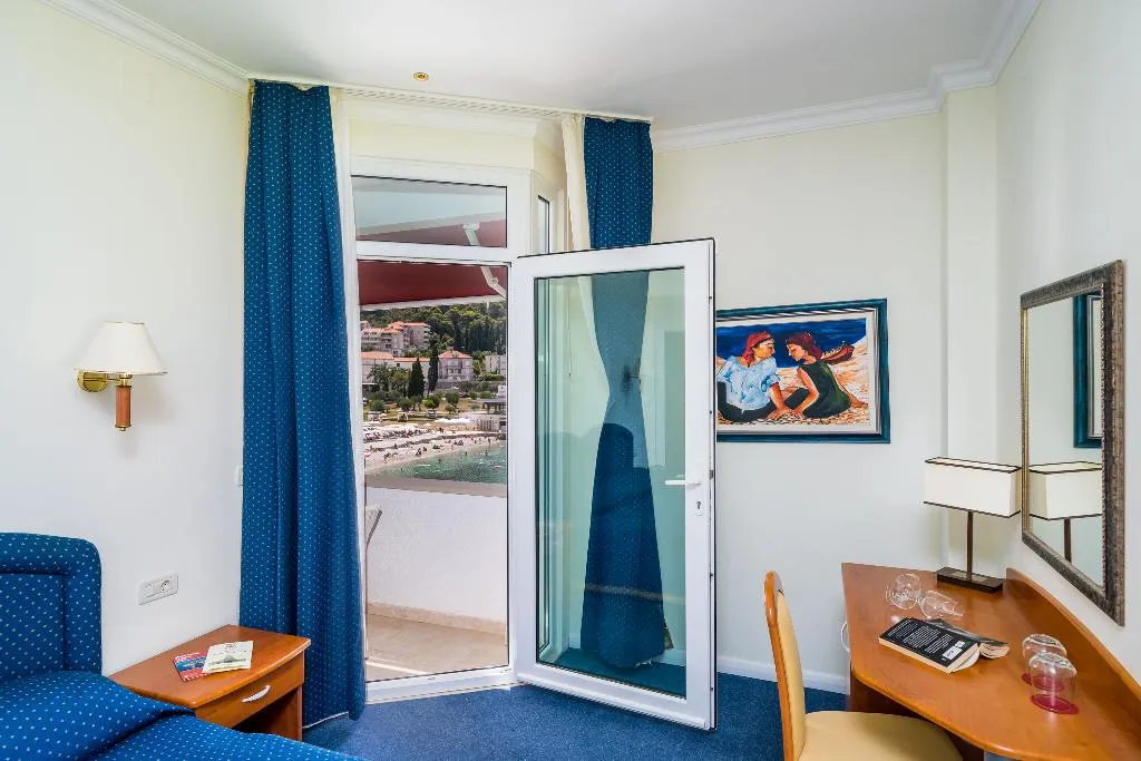SUITE WITH BALCONY Room, Boutique & Beach Hotel Villa Wolff, Dubrovnik