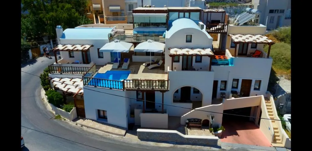 Pool, Amerisa Suites, Santorini