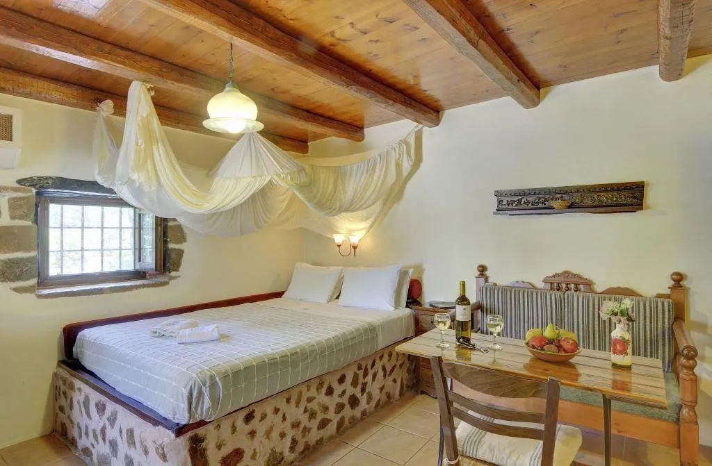 Room, Elia Traditional Hotel & Spa, Crete