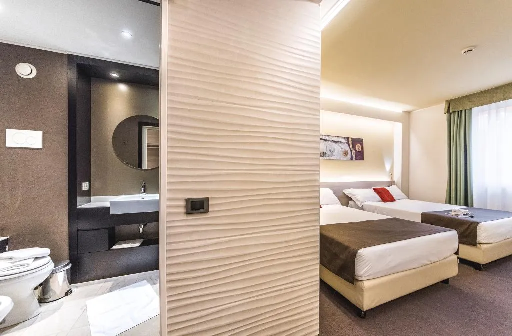 Double or Twin SUPERIOR Room, Antony, Venice