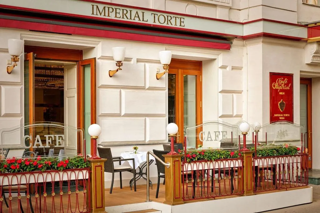 Bar, Imperial Vienna, Vienna