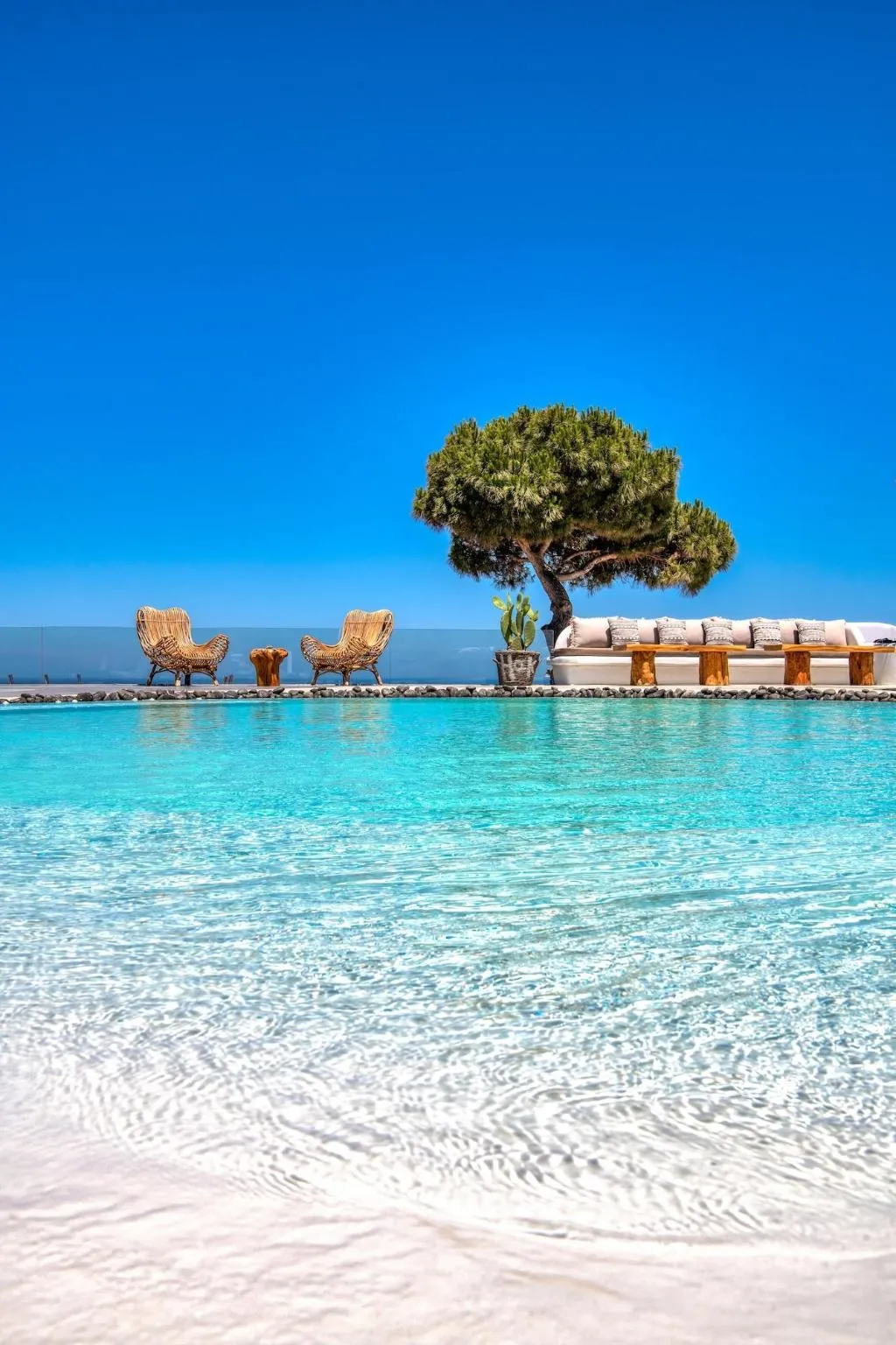 Sports and Entertainment, San Marino Suites, Santorini