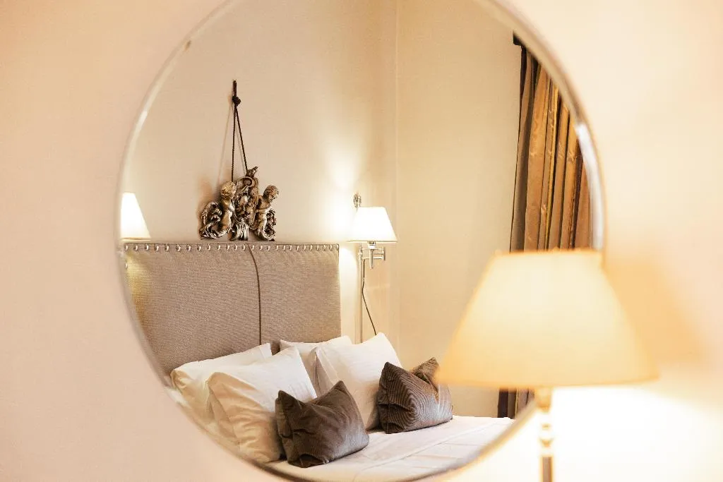 SUITE DELUXE Room, Best Western Plus Embassy Hotel, Athens