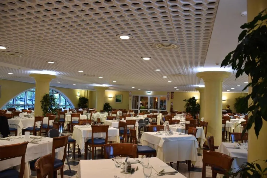 Restaurant, Aparthotel Holiday, Venice