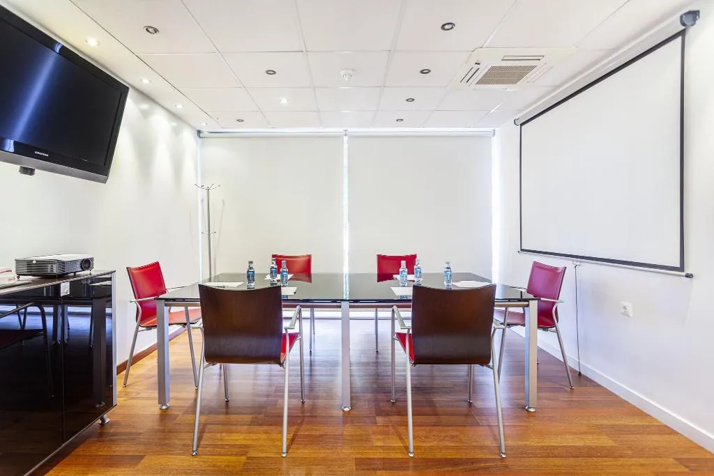 Conferences, Abril, Costa Blanca
