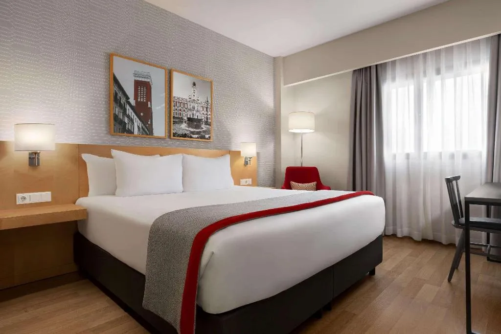 DOUBLE NON SMOKING Room, Ramada by Wyndham Madrid Getafe, Madrid