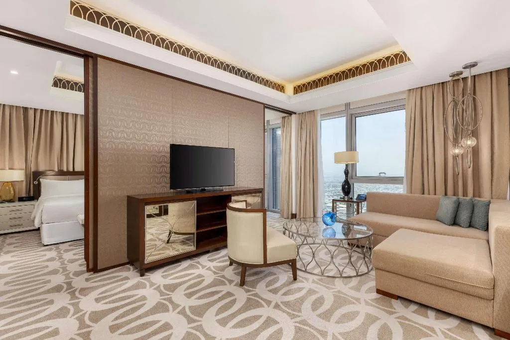 JUNIOR SUITE STANDARD Room, Hilton Dubai Al Habtoor City, Dubai