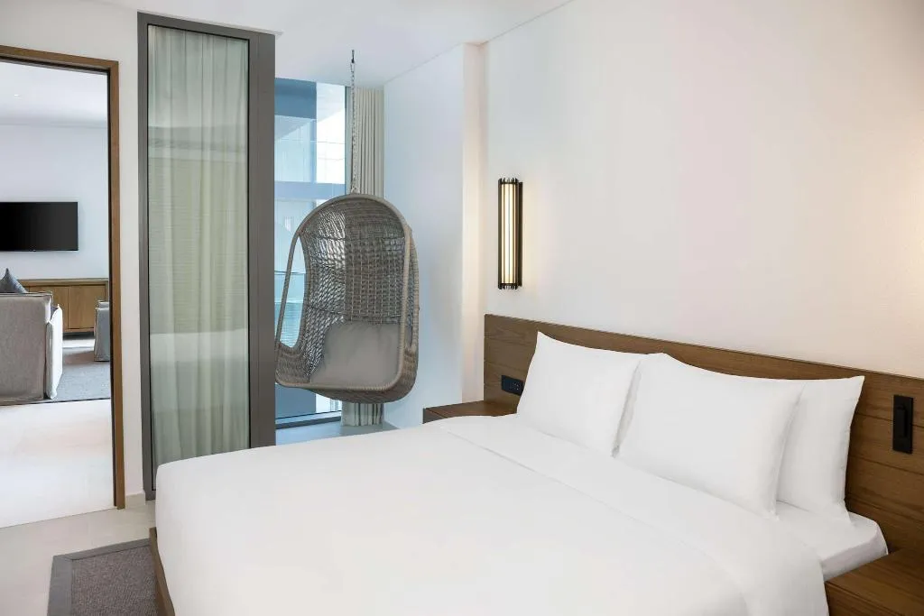 SUITE SEA VIEW KING BED Room, Radisson Beach Resort Palm Jumeirah, Dubai