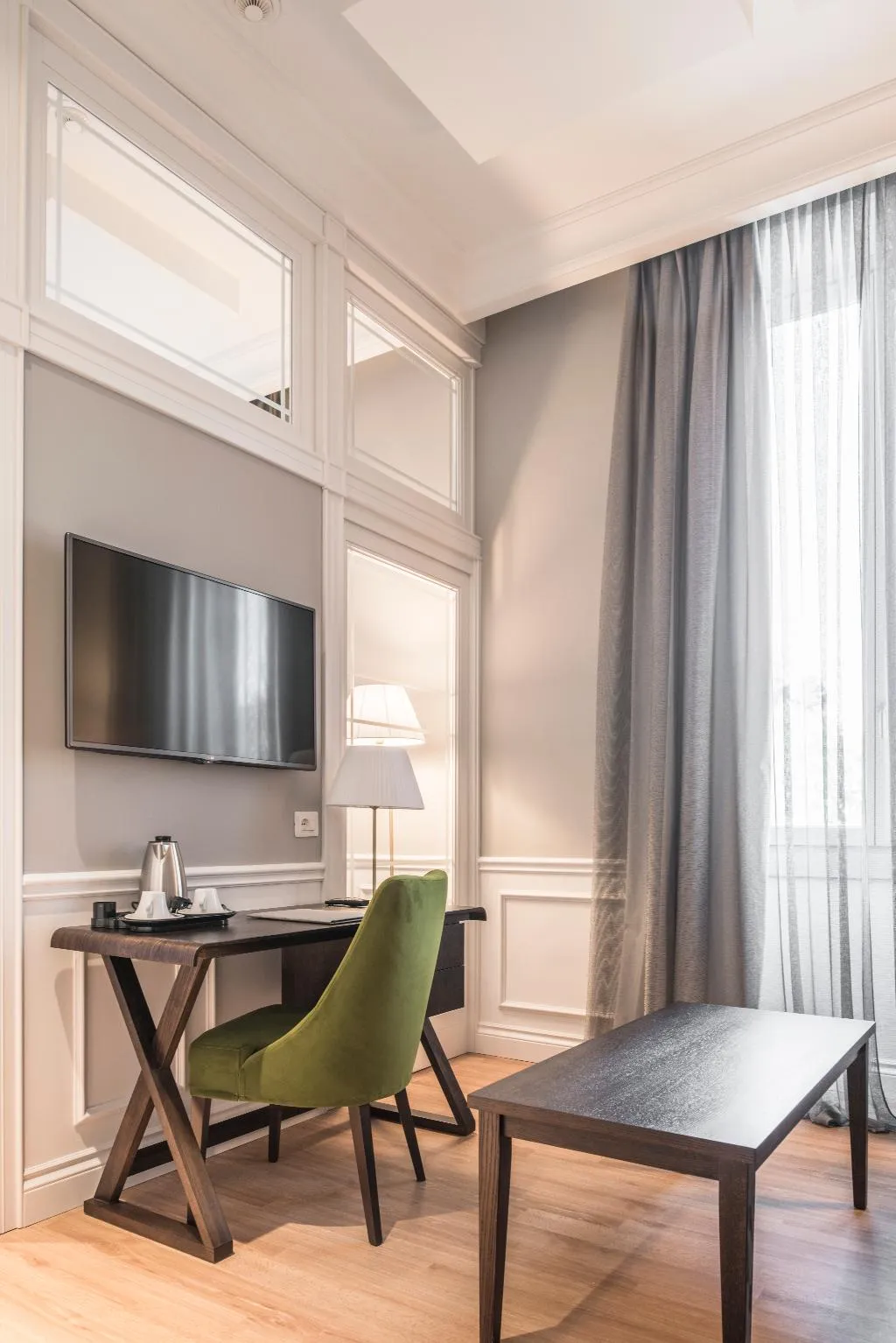 JUNIOR SUITE WITH VIEWS Room, Palazzo Castri 1874 Spa & Garden, Florence