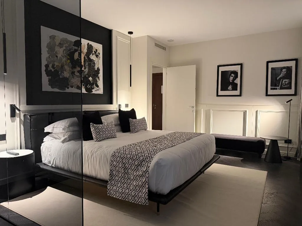 SUITE CLASSIC WITH TERRACE Room, Duomo Hotel & Apartments, Milan