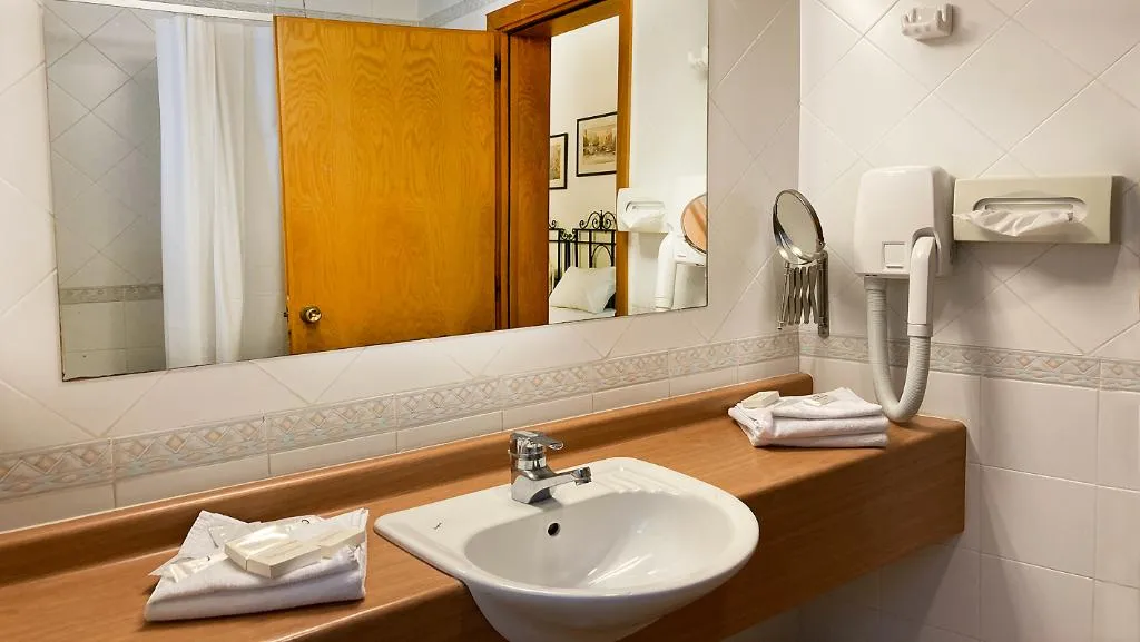 DOUBLE SEA VIEW Room, Hotel Kennedy Nova, Malta