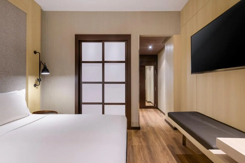 Room, AC Valencia, Valencia