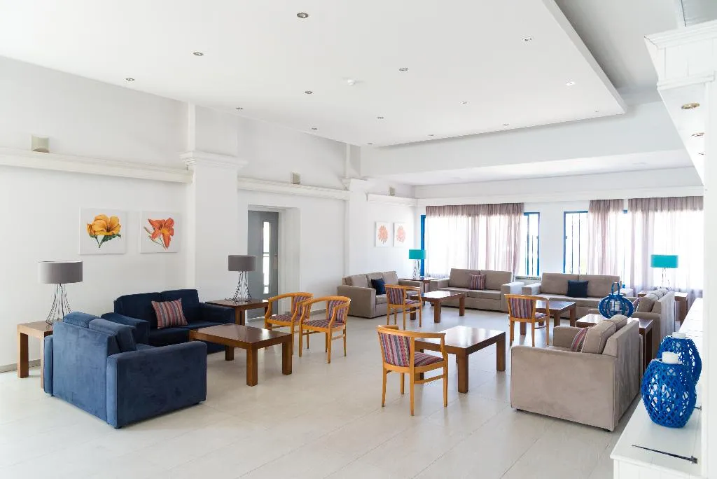Lobby, Kefalos Damon Hotel Apts, Cyprus
