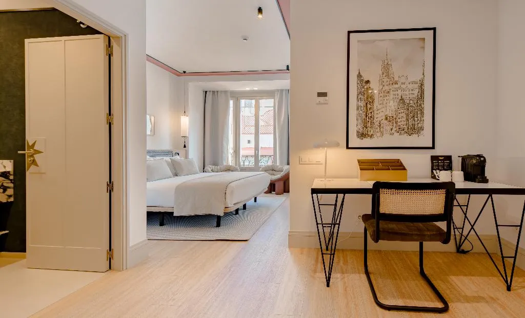 SUITE STANDARD Room, Soho Boutique Hoy No Me Puedo Levantar, Madrid
