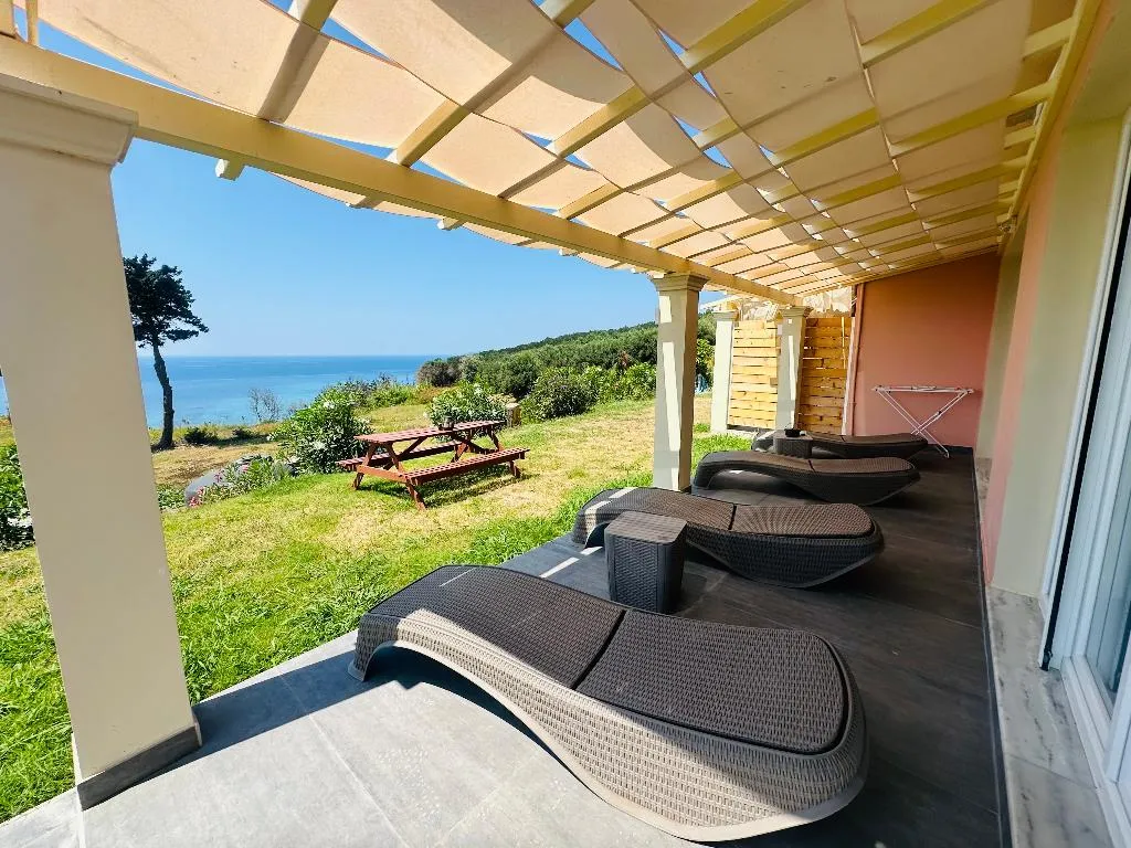 QUADRUPLE TWO BEDROOMS ONE BATHROOM Room, Nikos Apartments Corfu, Corfu