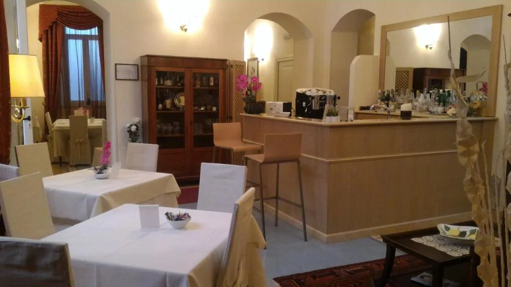 Lobby, Domus Mariae Benessere, Catania