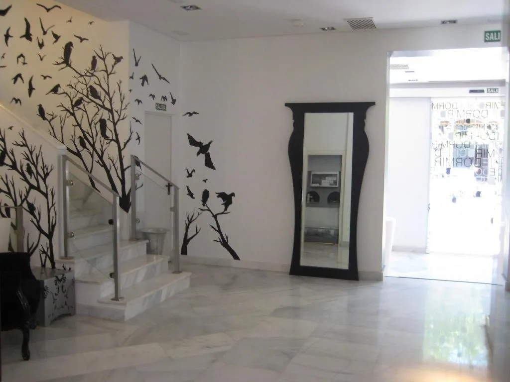 Room, Dormirdcine, Madrid