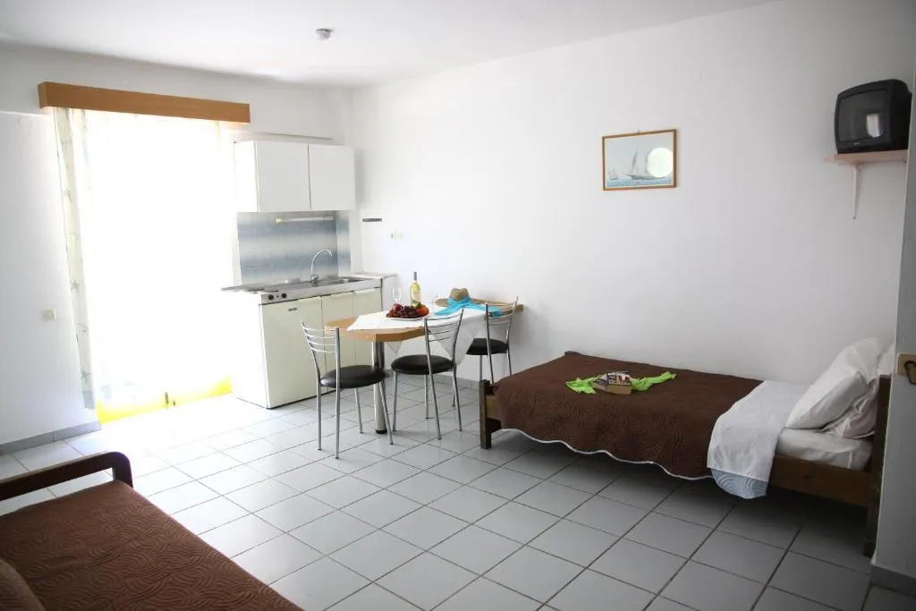 APARTMENT SUPERIOR Room, Acropolis Apartments, Crete
