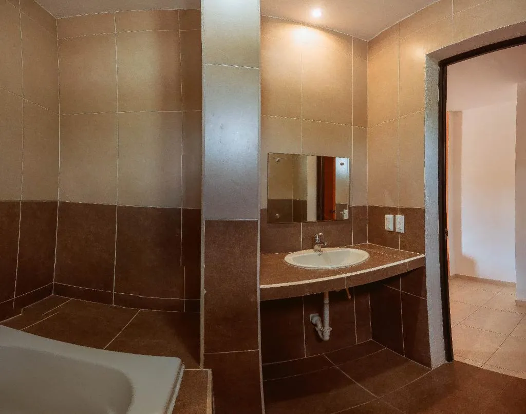 SUITE KING SIZE BED Room, Hotel Rosalia, Cancun Area