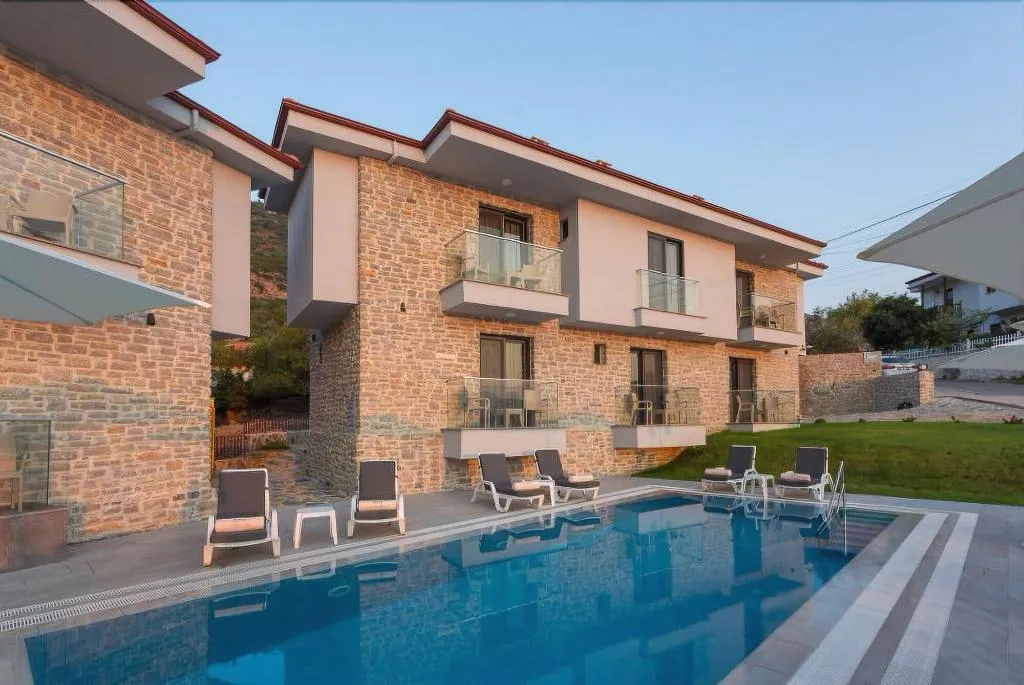 Sports and Entertainment, Aria Butik Otel, Dalaman