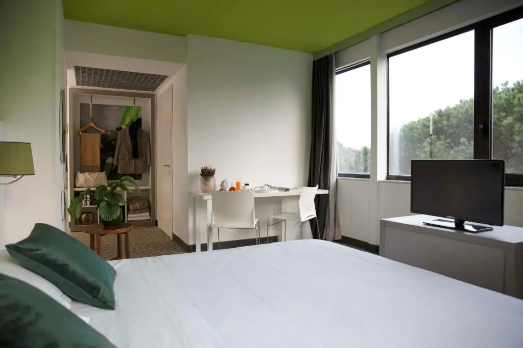 Room, The Caesar Hotel Roma, Rome