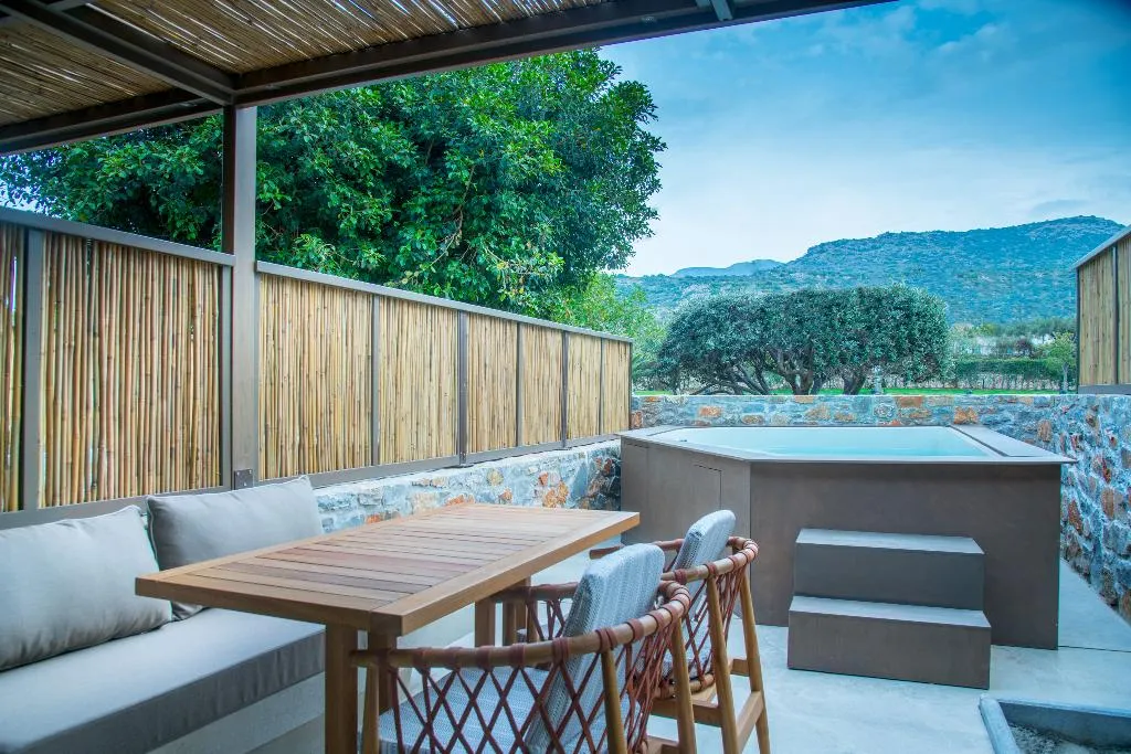 DOUBLE WITH JACUZZI Room, King Minos Retreat Resort and Spa, Crete