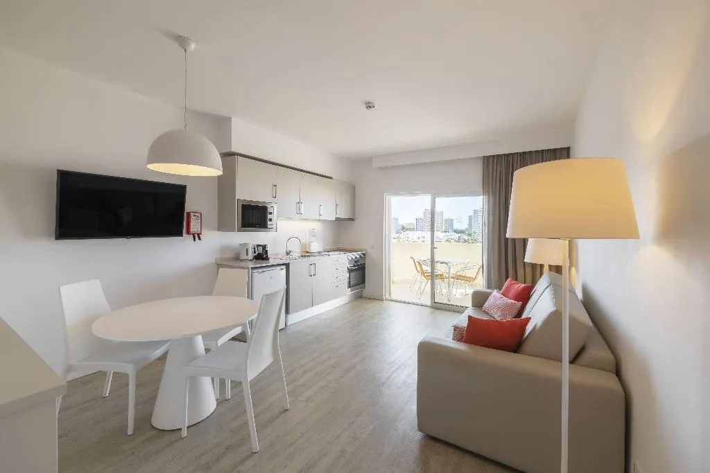 STUDIO PREMIUM SEA VIEW Room, AlvorMar Apartamentos Turisticos, Algarve