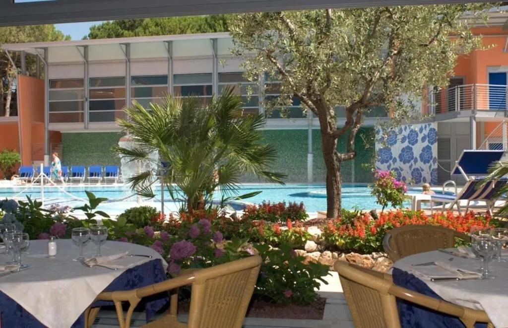 Restaurant, Grand Esplanada, Venice