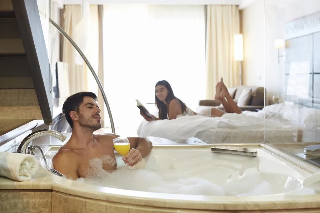JUNIOR SUITE PRESTIGE Room, Insotel Fenicia Prestige Suites & Spa, Ibiza