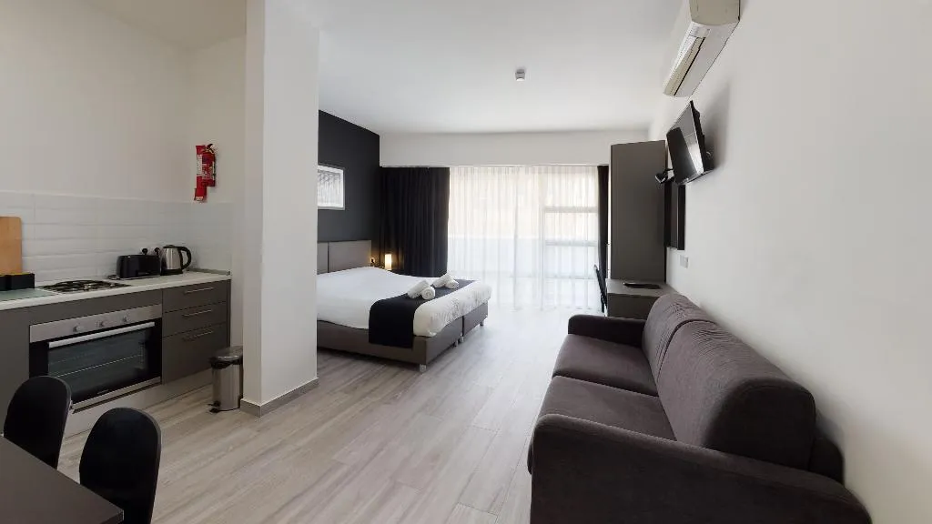 STUDIO WITH BALCONY Room, Block Hotel, Gozo