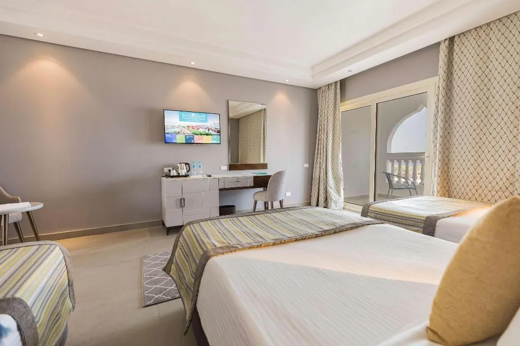 Room, Sunrise Diamond Beach Resort – Grand Select-, Red Sea Riviera