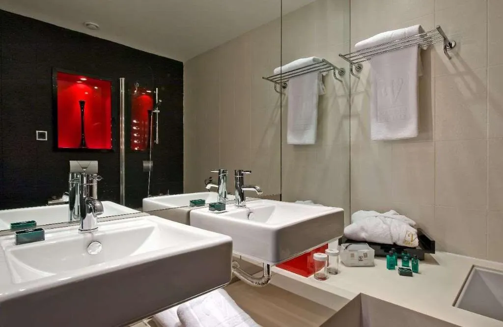 Room, Vincci Via 66, Madrid
