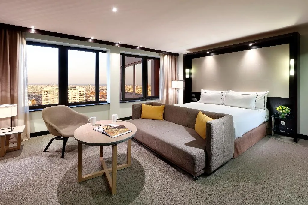 FAMILY ROOM STANDARD Room, Melia Barcelona Sarria, Barcelona