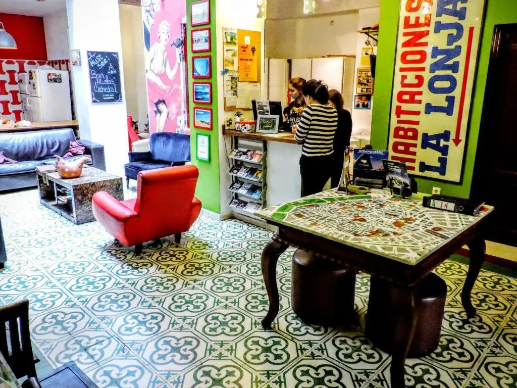 Lobby, Home Youth Hostel, Valencia