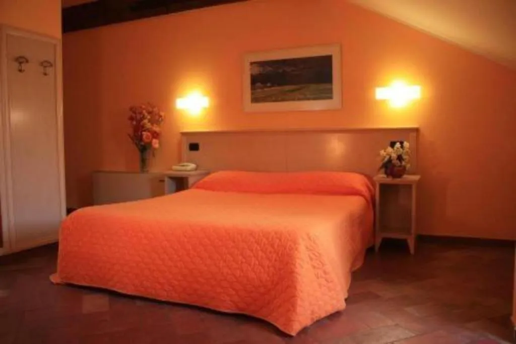DOUBLE SINGLE USE STANDARD Room, Excelsior Splendide, Milan