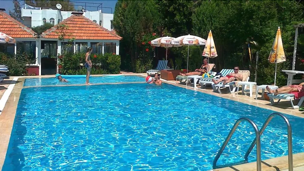 Sports and Entertainment, As Queen Beach, Antalya