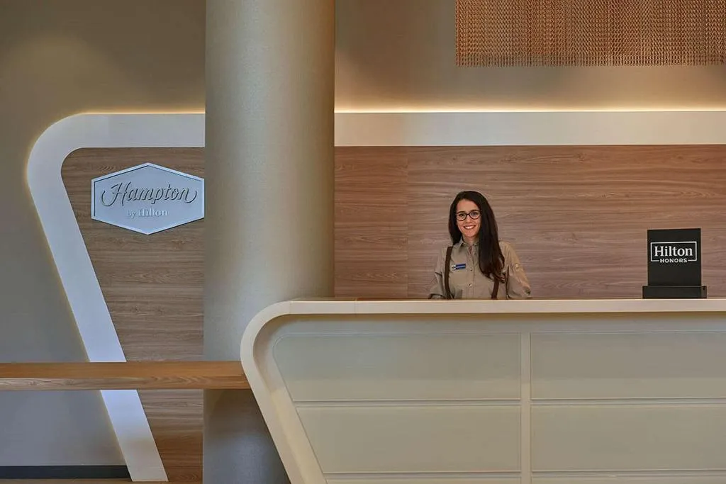 Lobby, Hampton by Hilton Berlin City Alexanderplatz, Berlin