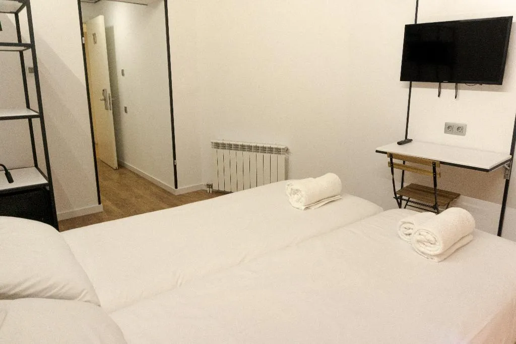 TWIN STANDARD Room, Fontanella Green House, Barcelona